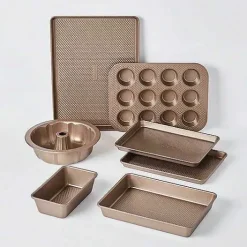 Food Network 7-Pc. Ultimate Textured Bakeware Set<Food Network™ Hot