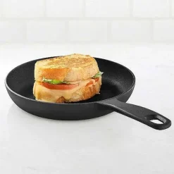 Food Network Pre-Seasoned Cast-Iron Skillet<Food Network™ New